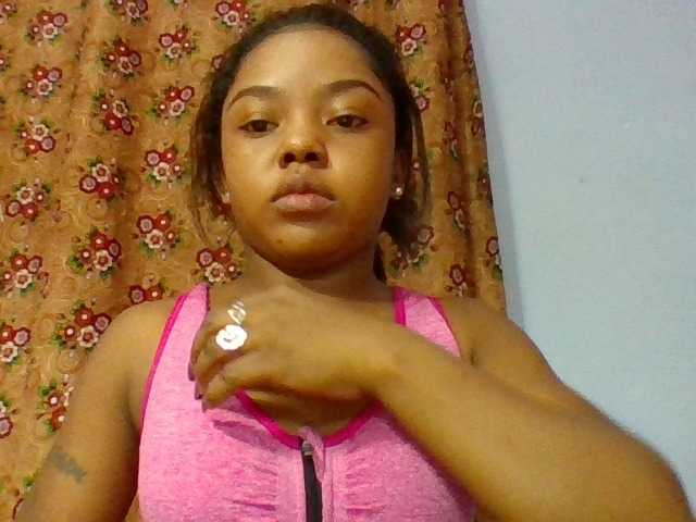 Elysa7 live cam on BongaCams