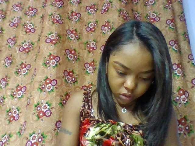 Elysa7 live cam on BongaCams