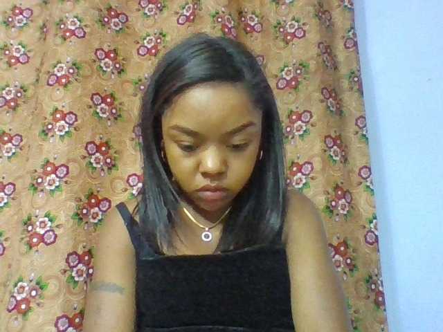 Elysa7 live cam on BongaCams