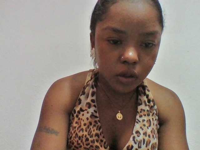 Elysa7 live cam on BongaCams