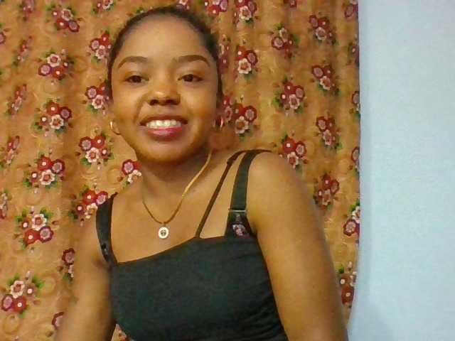 Elysa7 live cam on BongaCams