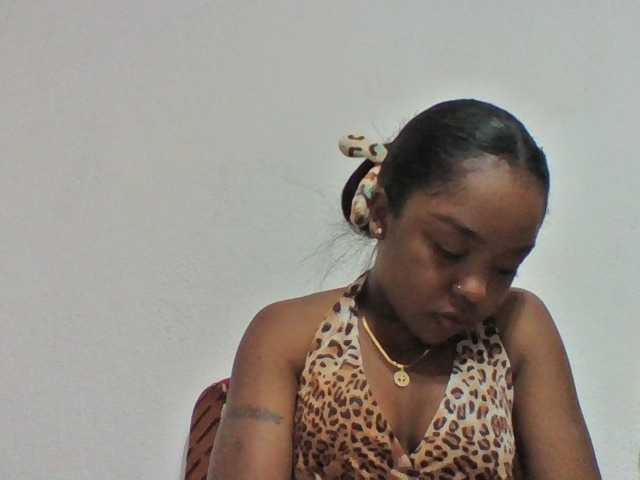 Elysa7 live cam on BongaCams