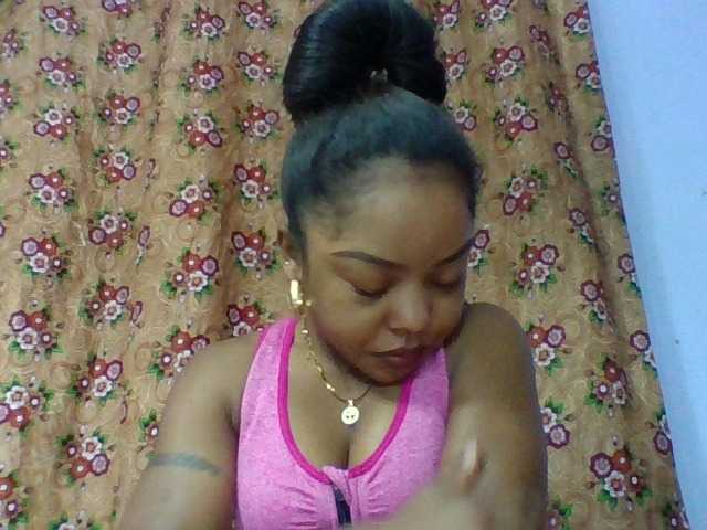 Elysa7 live cam on BongaCams