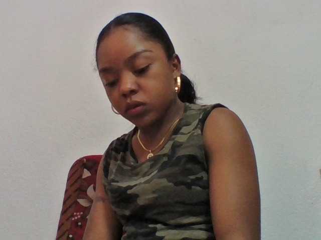 Elysa7 live cam on BongaCams