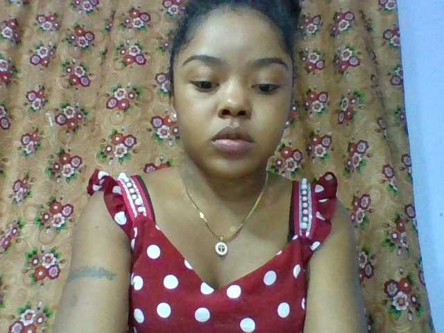 Elysa7 live cam on BongaCams