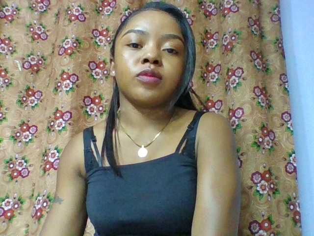 Elysa7 live cam on BongaCams