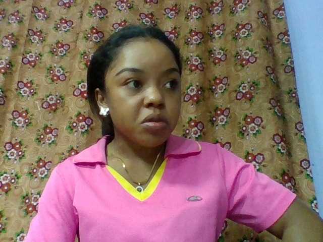 Elysa7 live cam on BongaCams