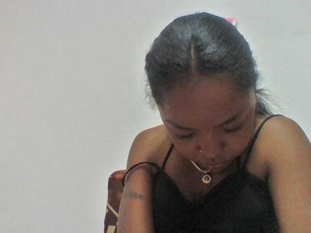 Elysa7 live cam on BongaCams