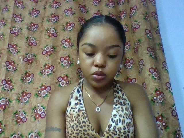 Elysa7 live cam on BongaCams