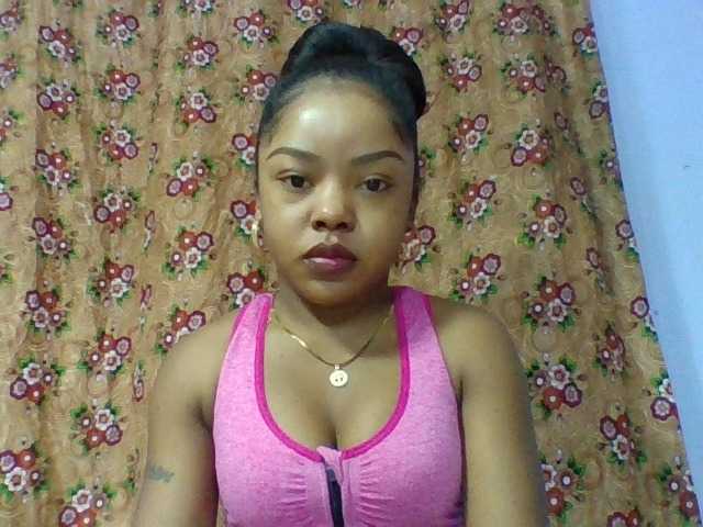 Elysa7 live cam on BongaCams