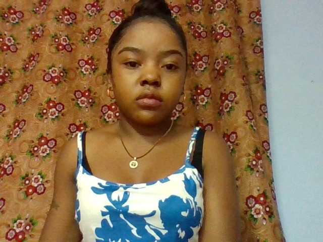 Elysa7 live cam on BongaCams