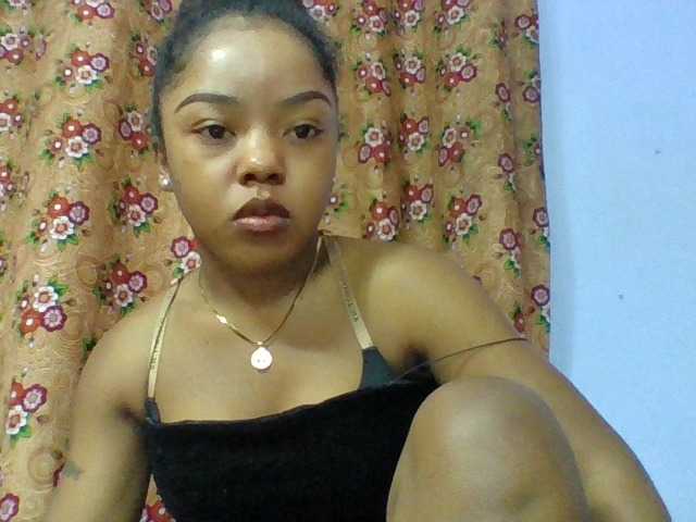 Elysa7 live cam on BongaCams
