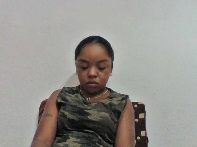 Elysa7 live cam on BongaCams