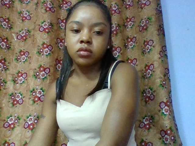 Elysa7 live cam on BongaCams