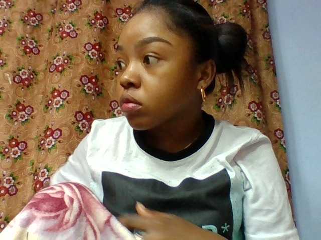 Elysa7 live cam on BongaCams