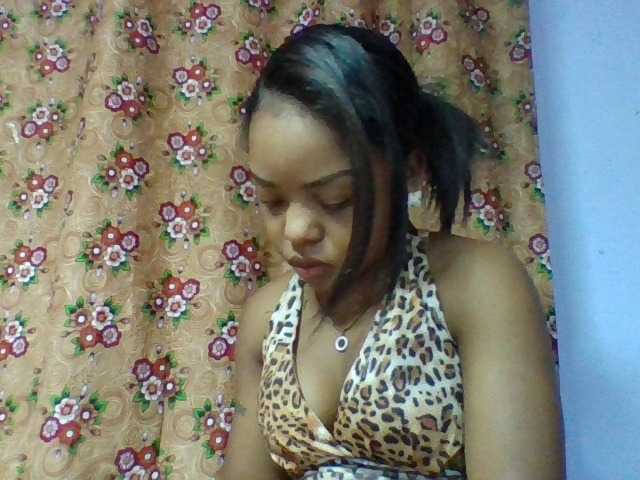 Elysa7 live cam on BongaCams