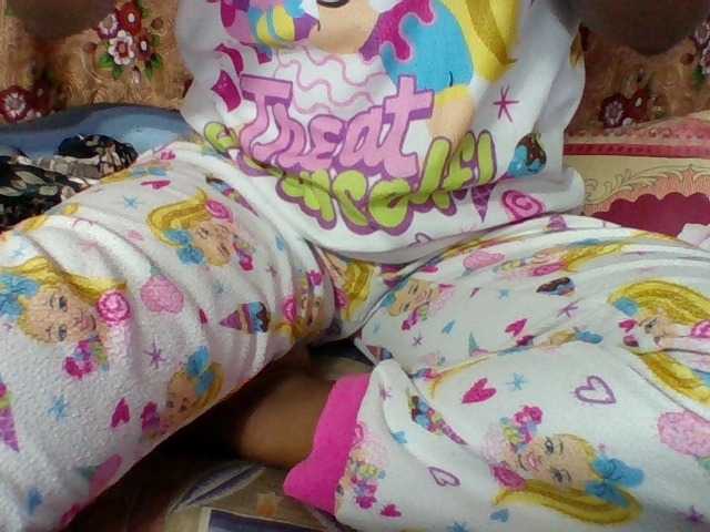 Sex chat gratuit in direct cu Elysa7 pe BongaCams