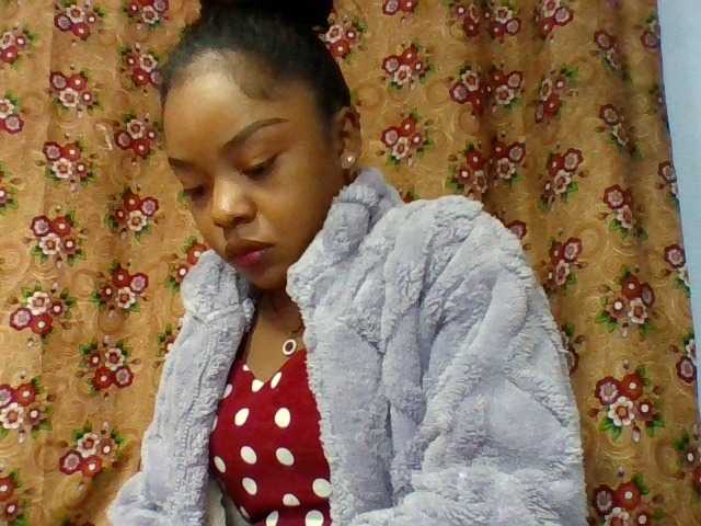 Elysa7 live cam on BongaCams