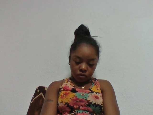 Elysa7 live cam on BongaCams