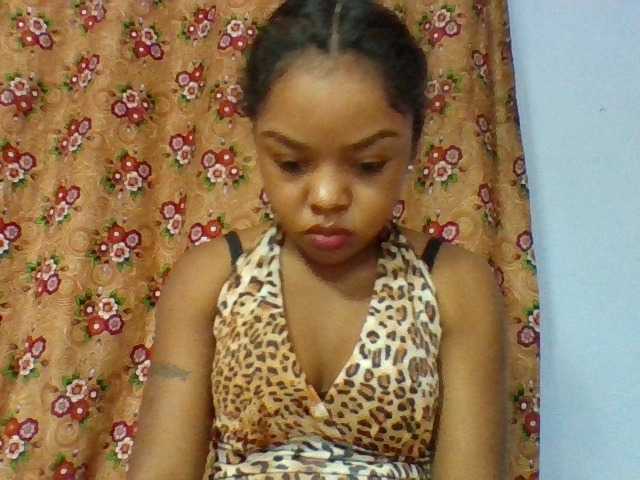 Elysa7 live cam on BongaCams
