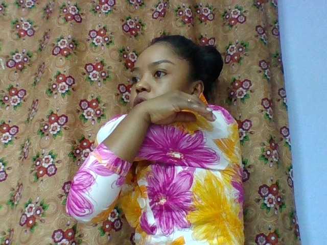 Elysa7 live cam on BongaCams