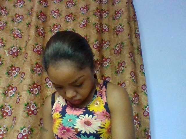 Elysa7 live cam on BongaCams
