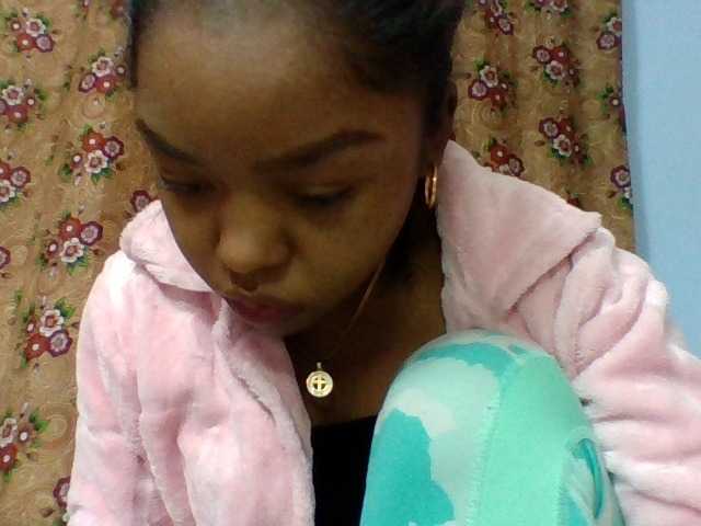Elysa7 live cam on BongaCams