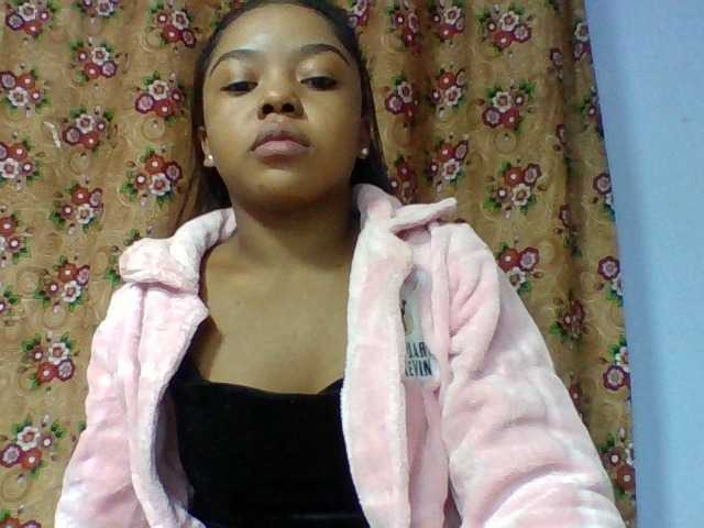 Elysa7 live cam on BongaCams