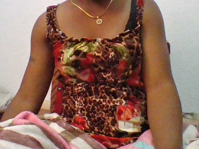 Elysa7 live cam on BongaCams