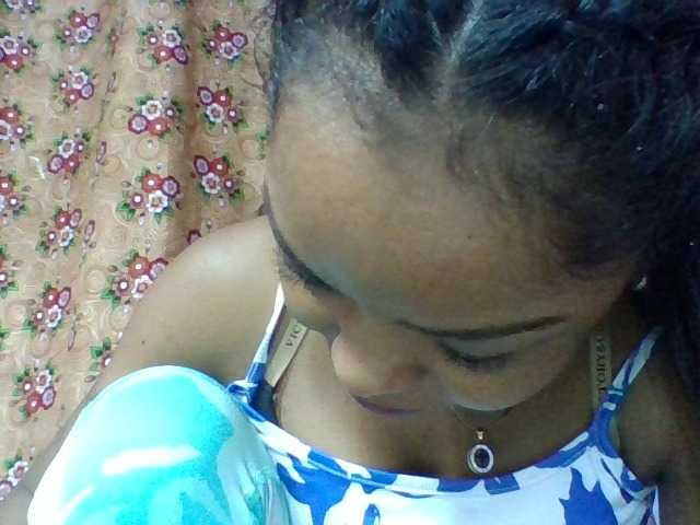 Elysa7 live cam on BongaCams
