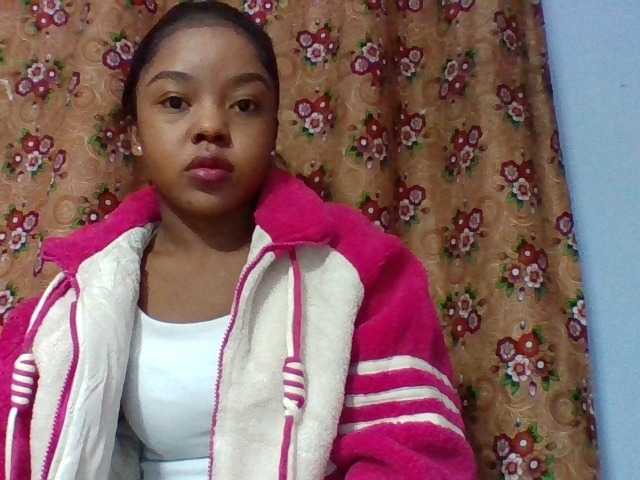 Elysa7 live cam on BongaCams