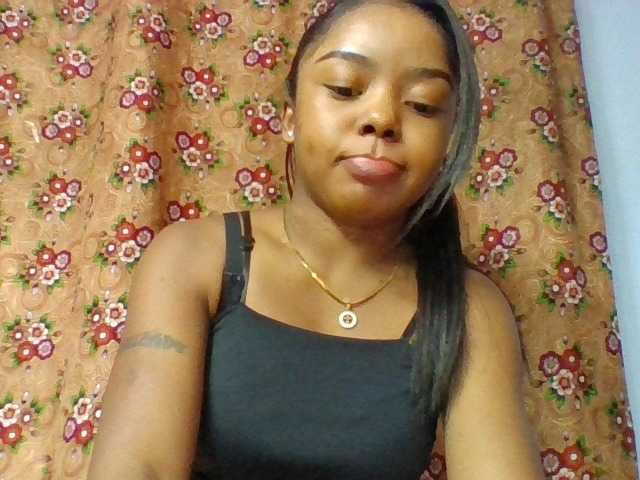 Elysa7 live webcam show