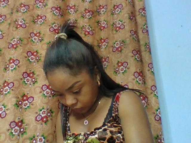 Elysa7 live cam on BongaCams