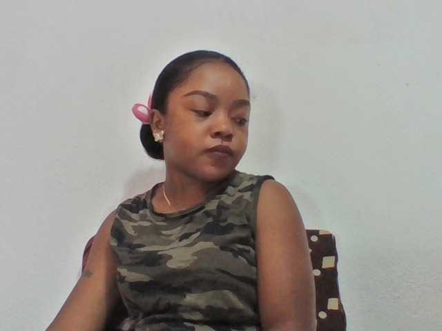 Elysa7 live cam on BongaCams