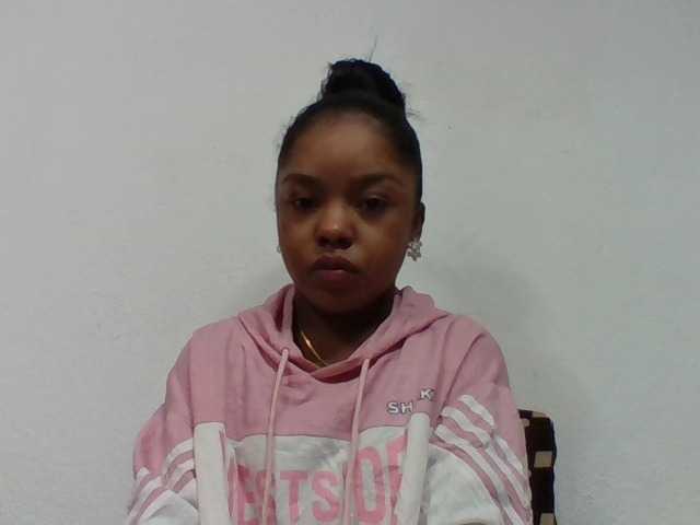 Elysa7 live cam on BongaCams