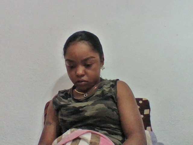 Elysa7 live cam on BongaCams