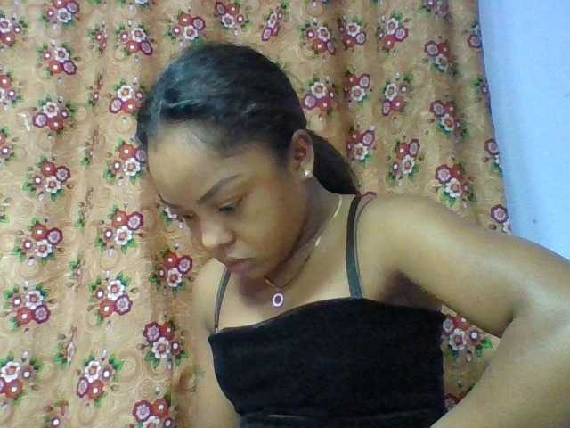 Elysa7 live cam on BongaCams