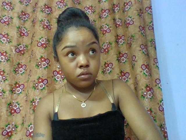 Elysa7 live cam on BongaCams