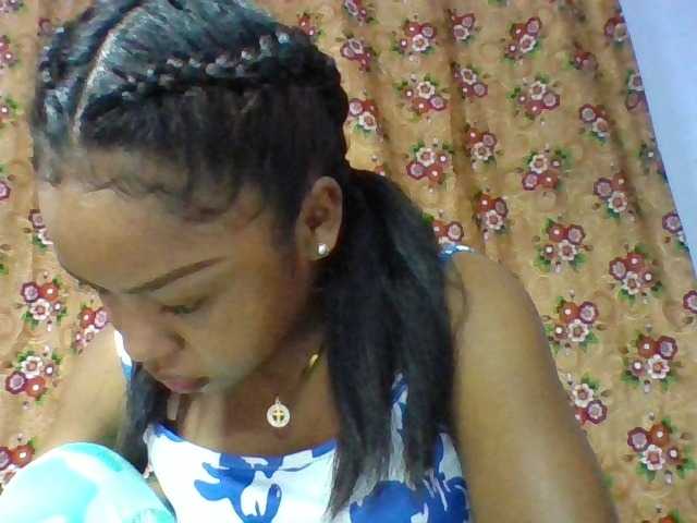 Elysa7 live cam on BongaCams