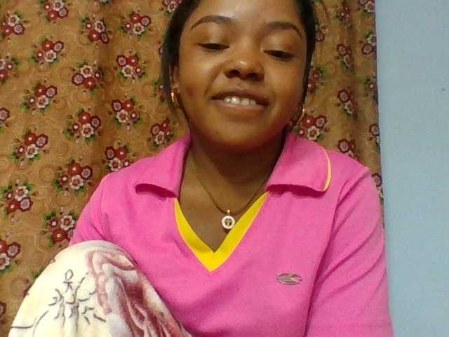 Elysa7 live cam on BongaCams