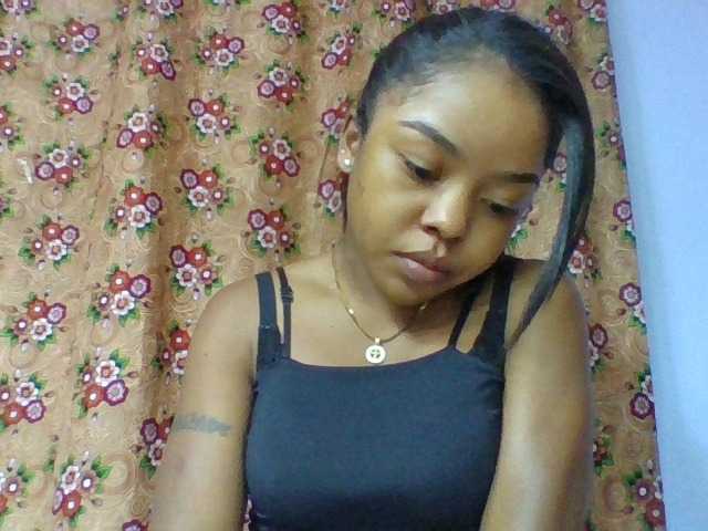 Elysa7 live cam on BongaCams