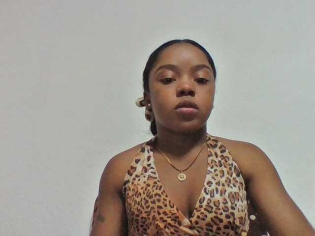 Elysa7 live cam on BongaCams