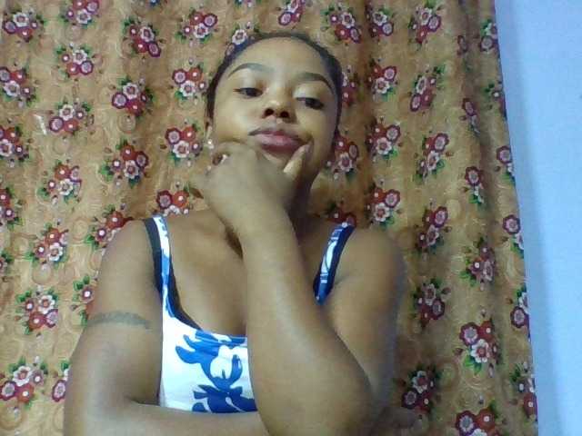 Elysa7 live cam on BongaCams