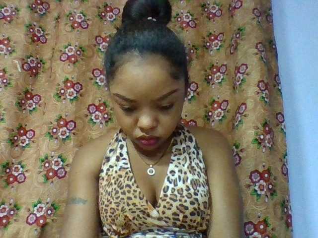 Elysa7 live cam on BongaCams