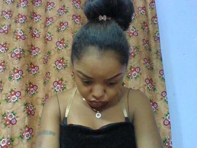 Elysa7 live cam on BongaCams