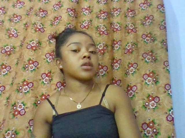 Elysa7 live cam on BongaCams