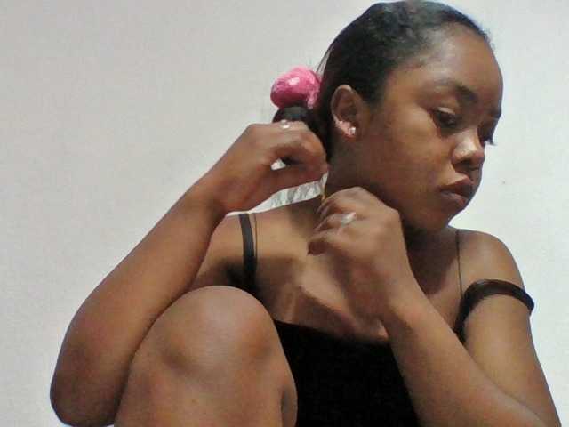 Elysa7 live cam on BongaCams
