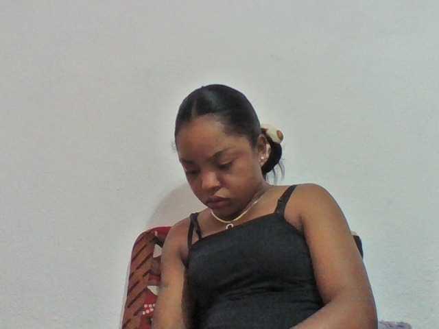 Elysa7 live cam on BongaCams
