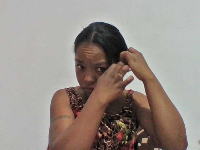 Elysa7 live cam on BongaCams