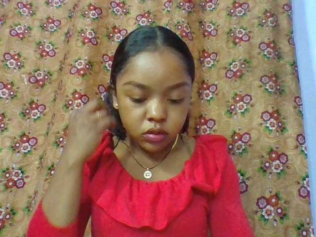 Elysa7 live cam on BongaCams
